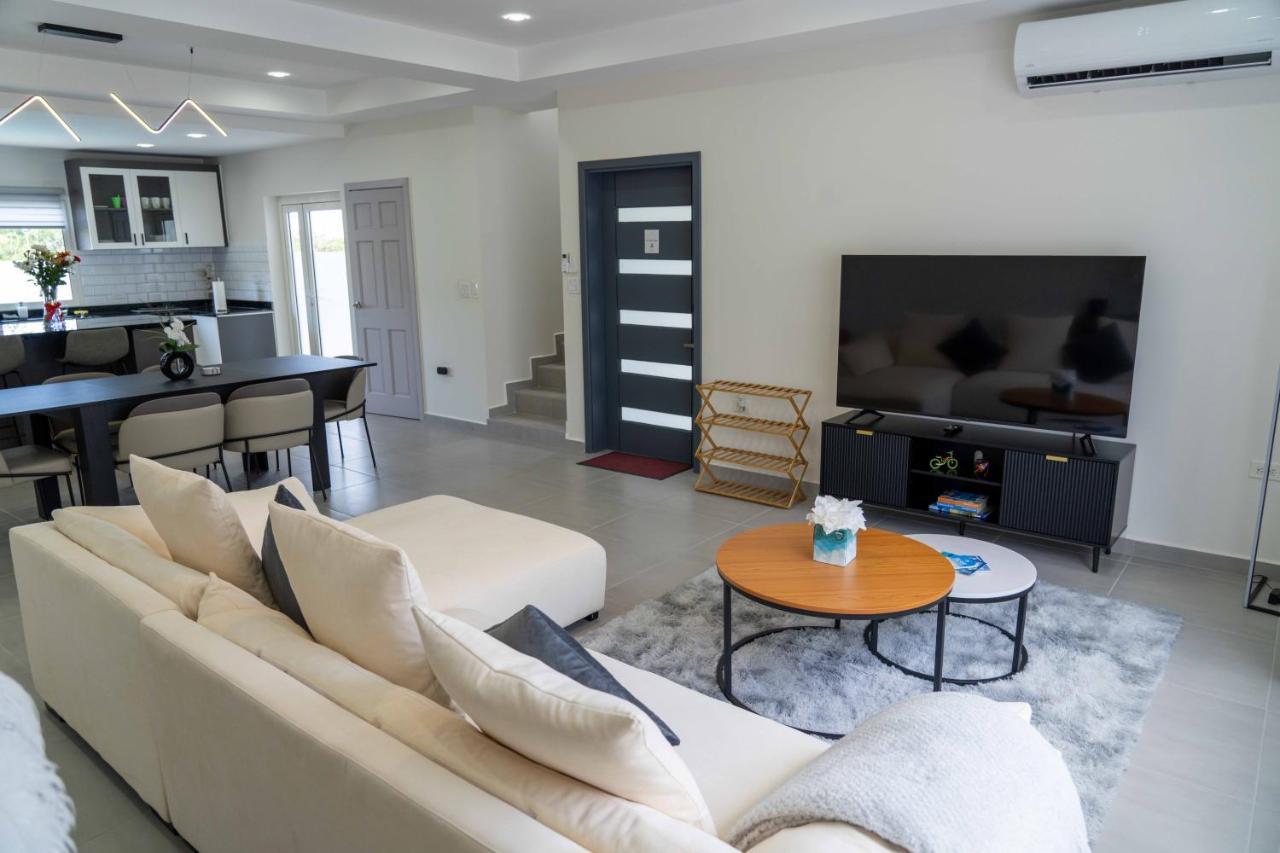 Spacious 3Br Home With Own Private Cozy Pool Koolbaai Kültér fotó